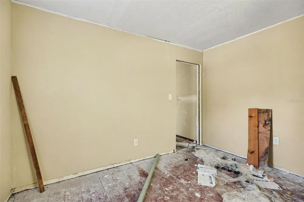4195 E RAILROAD AVENUE Cocoa, FL 32926