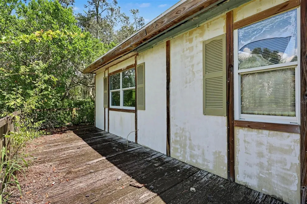 4195 E RAILROAD AVENUE Cocoa, FL 32926