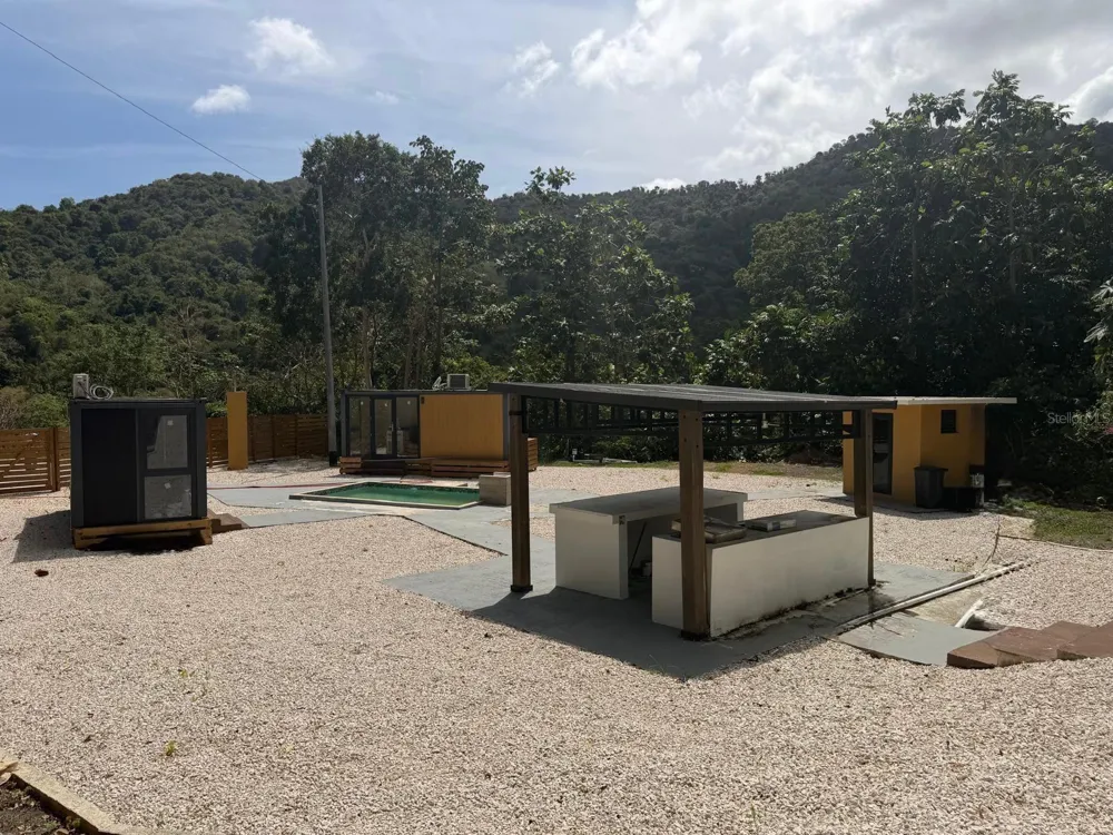 CARR 758 KM 2.7 BO LOS RIOS Patillas, PR 00723