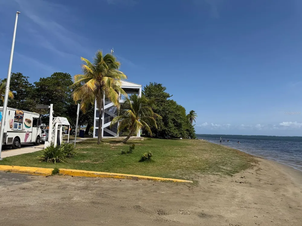 CARR 758 KM 2.7 BO LOS RIOS Patillas, PR 00723