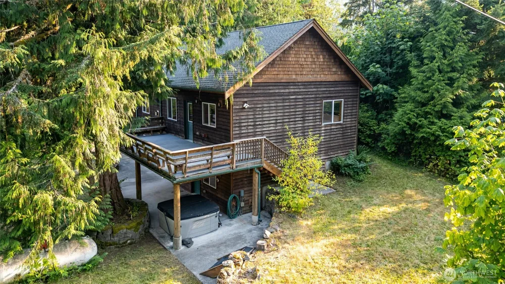 11062 Whistler Lane Deming, WA 98244