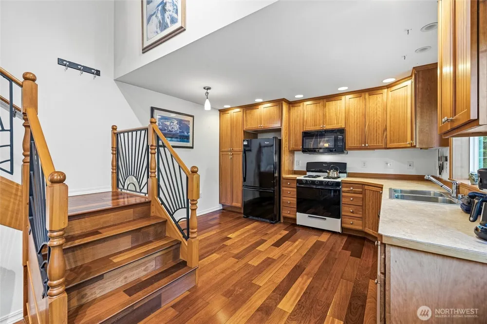 11062 Whistler Lane Deming, WA 98244