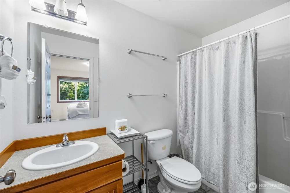 11062 Whistler Lane Deming, WA 98244
