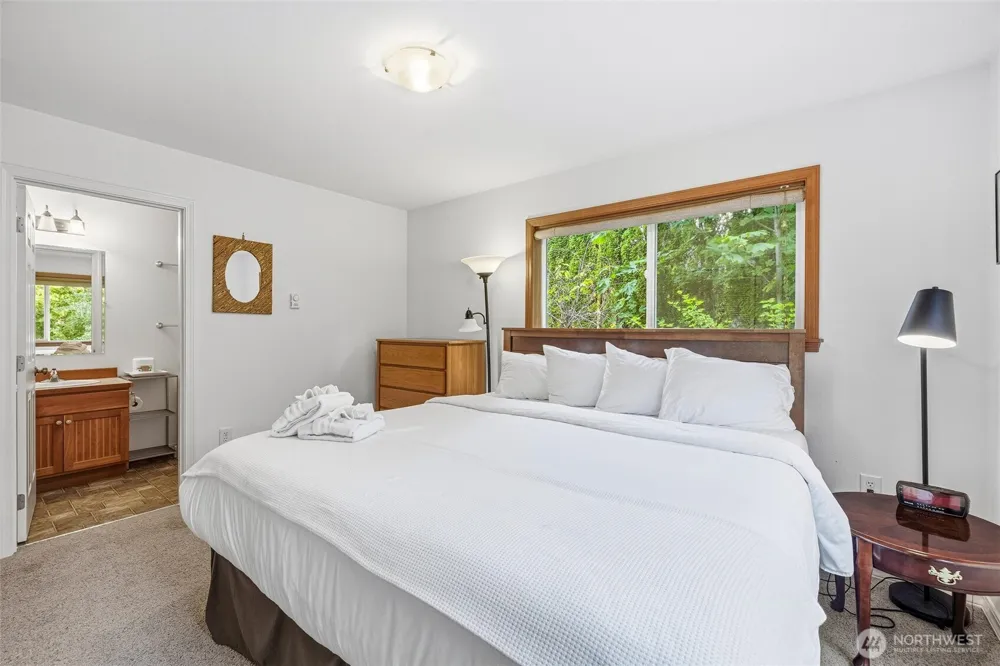 11062 Whistler Lane Deming, WA 98244