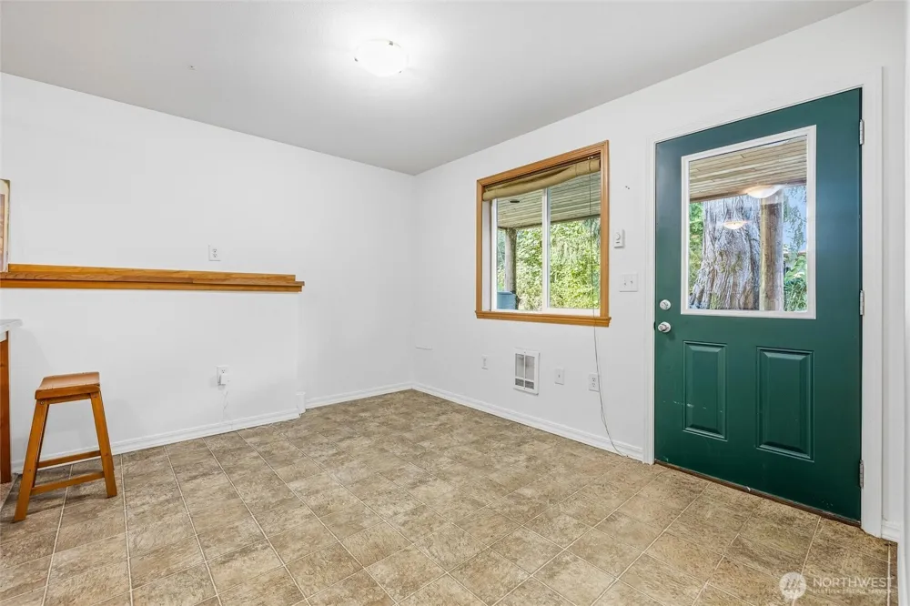 11062 Whistler Lane Deming, WA 98244