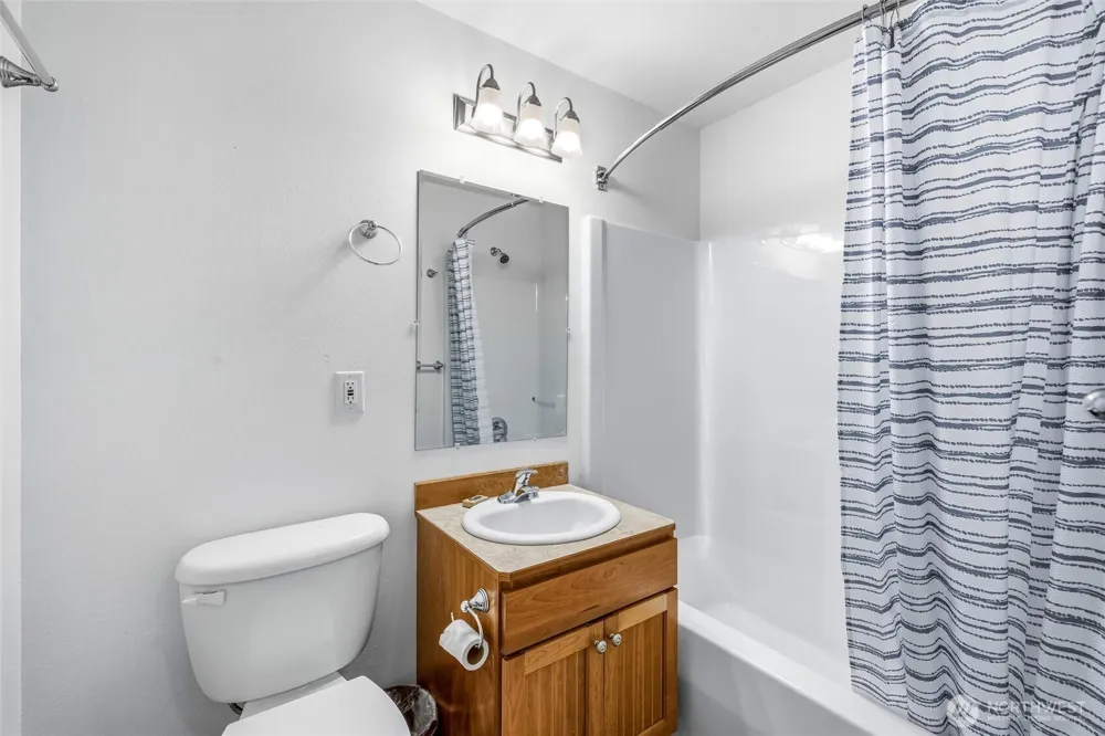 11062 Whistler Lane Deming, WA 98244