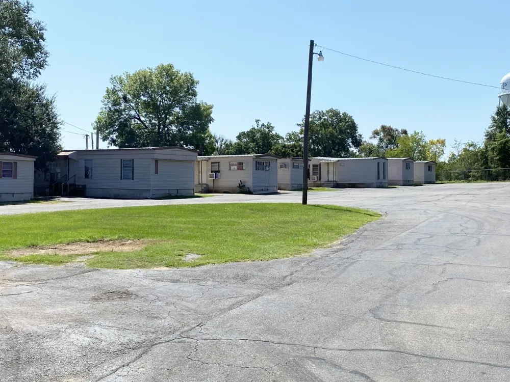 815 W 16th Mt Pleasant, TX 75455