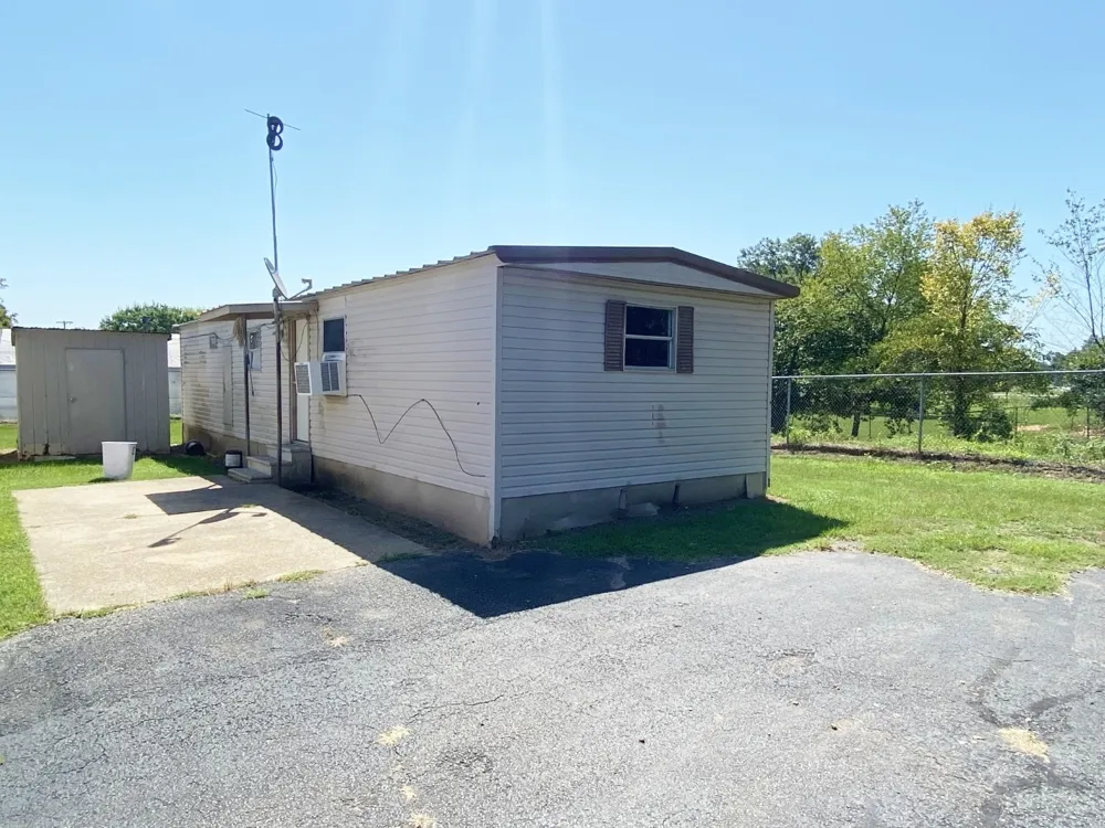 815 W 16th Mt Pleasant, TX 75455