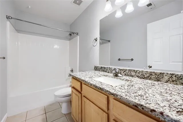 3841 Grove Street Denver, CO 80211