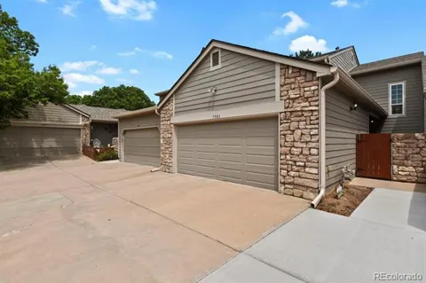 7583 W Euclid Drive