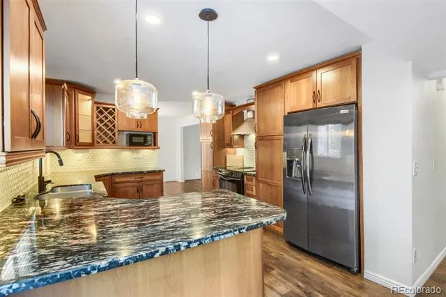 5460 S Rifle St Aurora, CO 80015