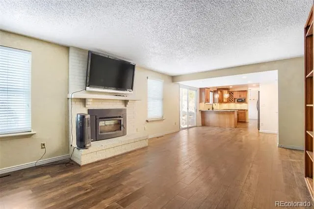 5460 S Rifle St Aurora, CO 80015