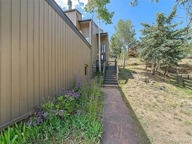 30571 Sun Creek Drive Evergreen, CO 80439