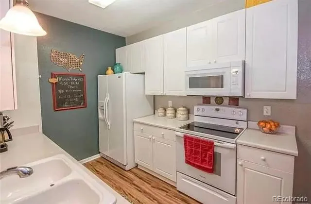 14343 E 1st Drive #101 Aurora, CO 80011
