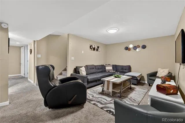1455 S Bahama Street Aurora, CO 80017