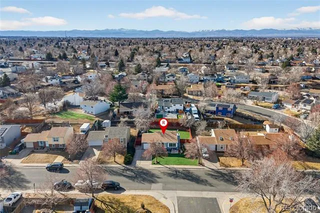 1455 S Bahama Street Aurora, CO 80017