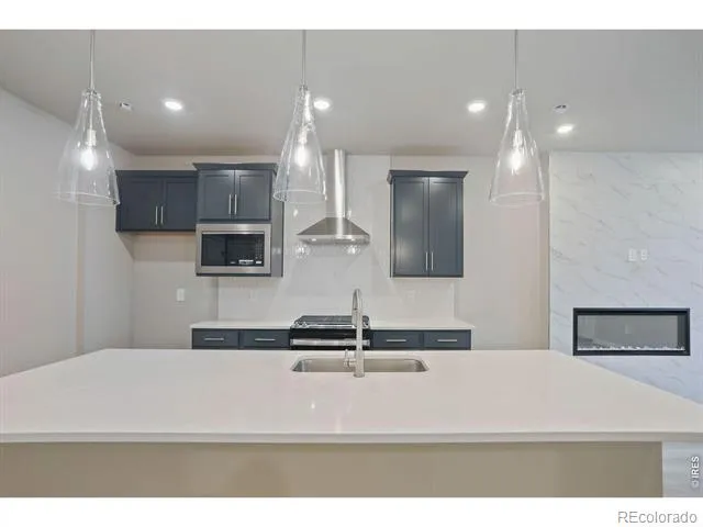 2839 Bear Springs Circle Longmont, CO 80503