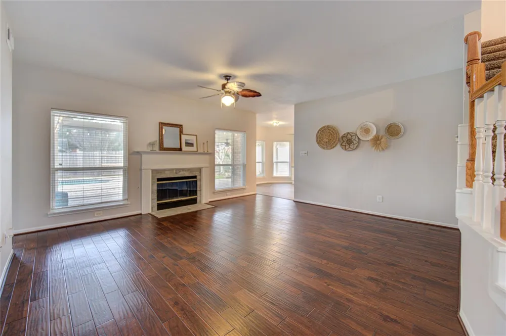 1730 Monvale Lane Sugar Land, TX 77479