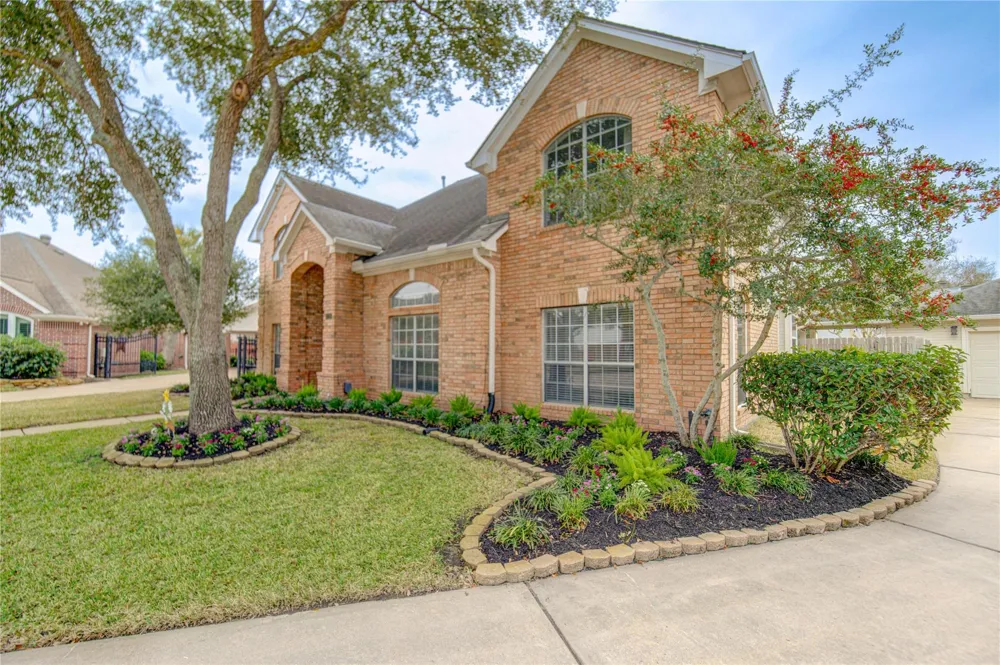 1730 Monvale Lane Sugar Land, TX 77479