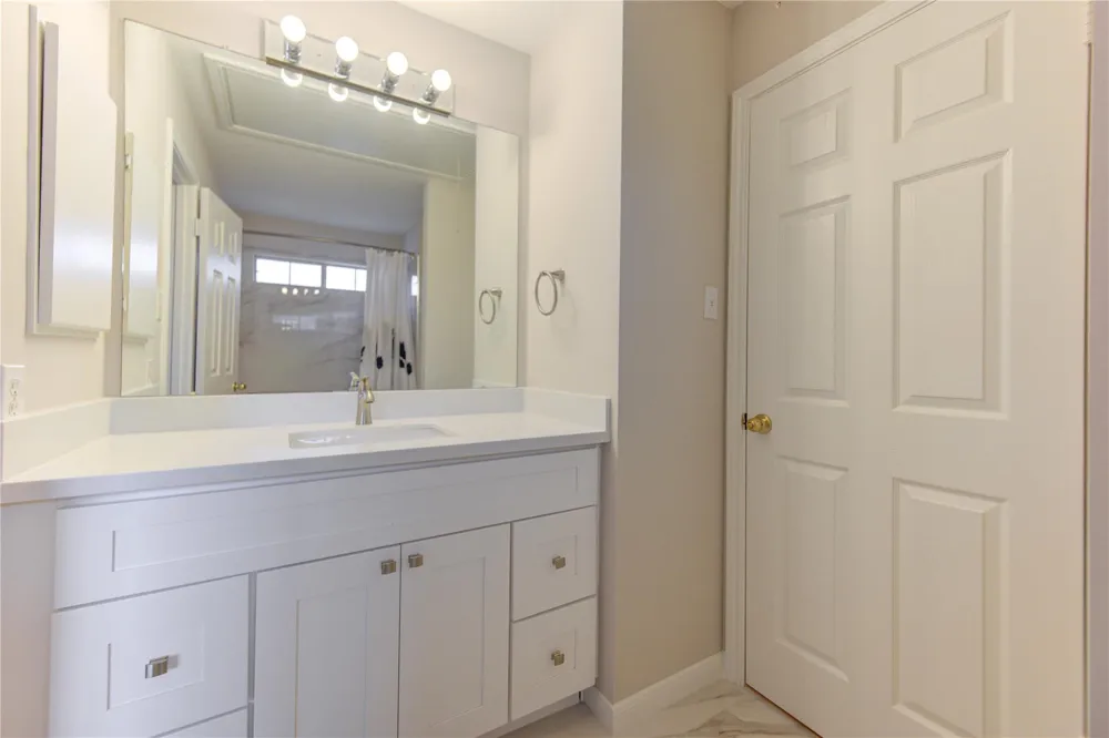 1730 Monvale Lane Sugar Land, TX 77479