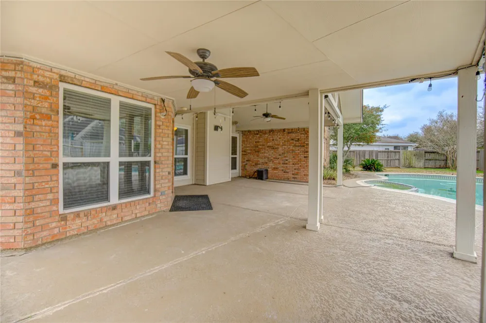 1730 Monvale Lane Sugar Land, TX 77479