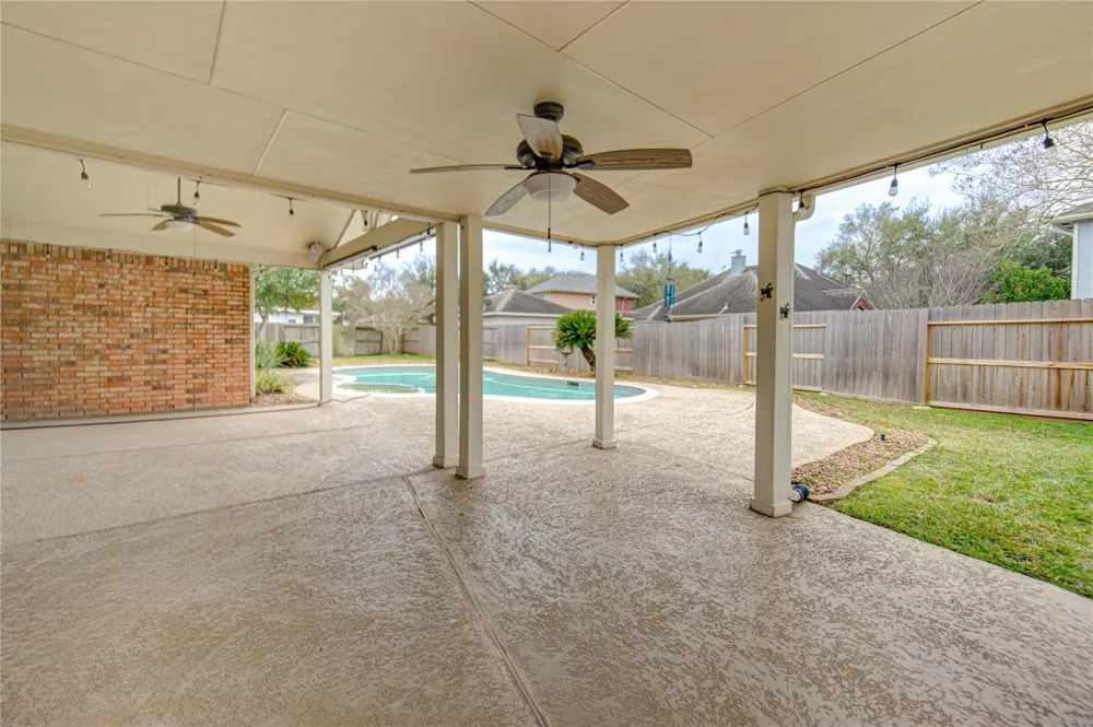 1730 Monvale Lane Sugar Land, TX 77479