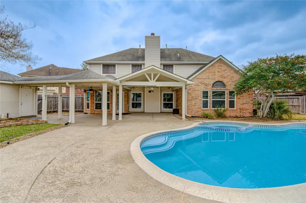 1730 Monvale Lane Sugar Land, TX 77479