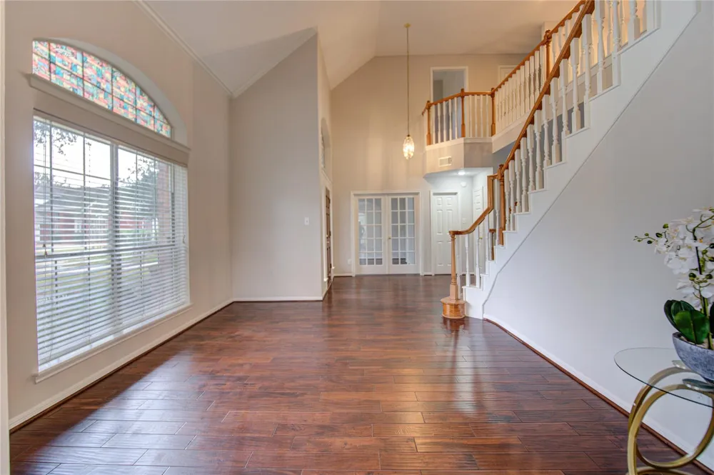 1730 Monvale Lane Sugar Land, TX 77479