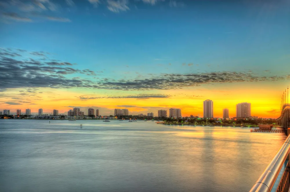 5440 Ocean Avenue #803 Singer Island, FL 33404
