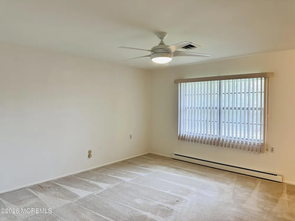 587 B Lake Point Drive Lakewood, NJ 08701