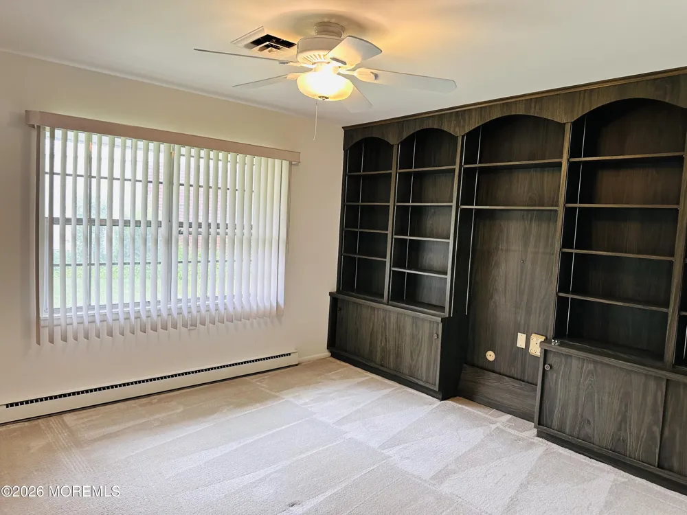 587 B Lake Point Drive Lakewood, NJ 08701