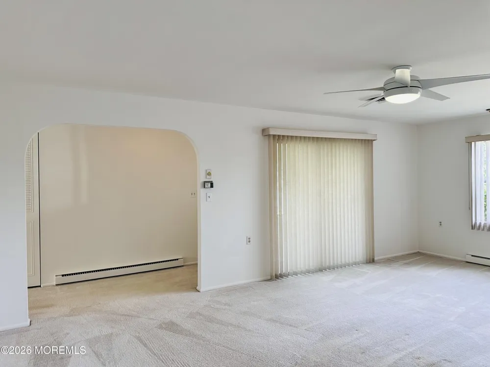 587 B Lake Point Drive Lakewood, NJ 08701