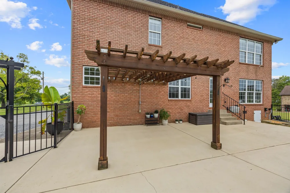 299 Karlee Dr Lebanon, TN 37087