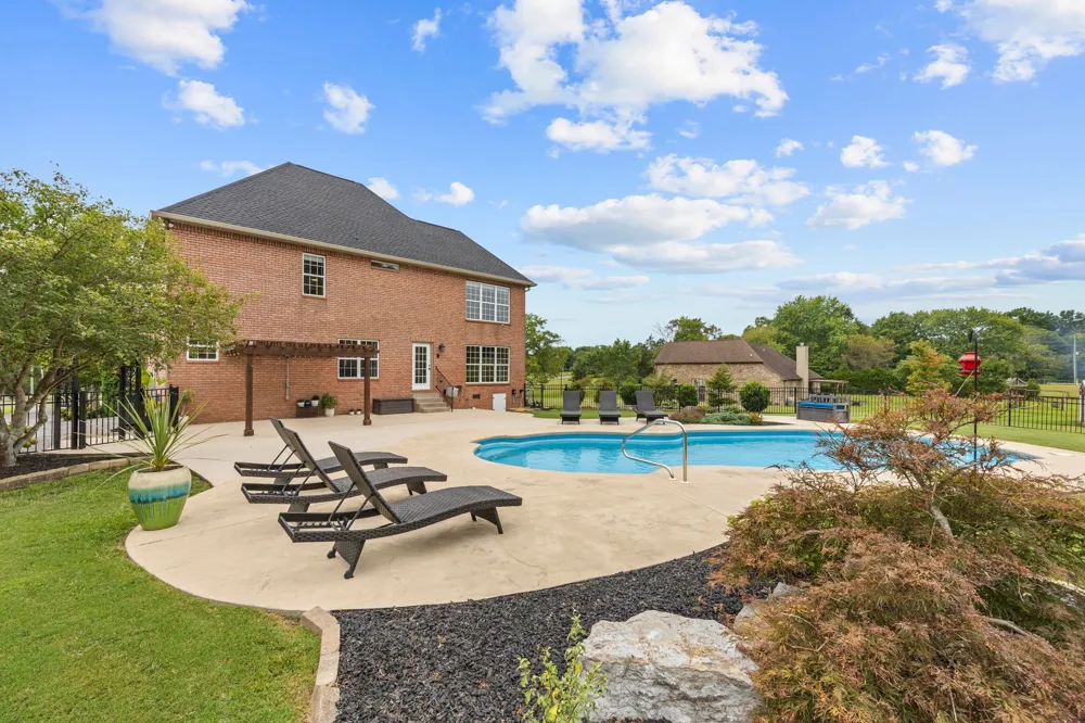 299 Karlee Dr Lebanon, TN 37087