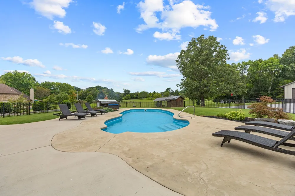 299 Karlee Dr Lebanon, TN 37087
