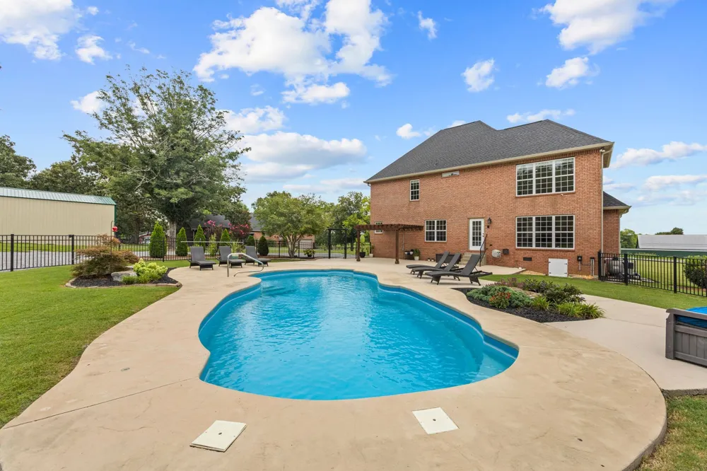 299 Karlee Dr Lebanon, TN 37087