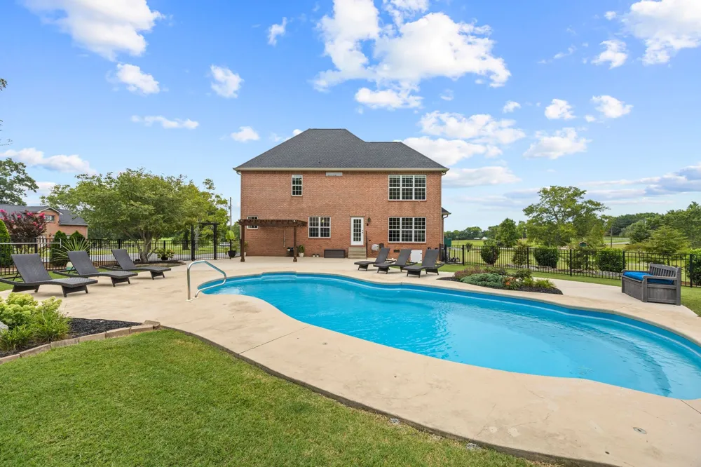 299 Karlee Dr Lebanon, TN 37087