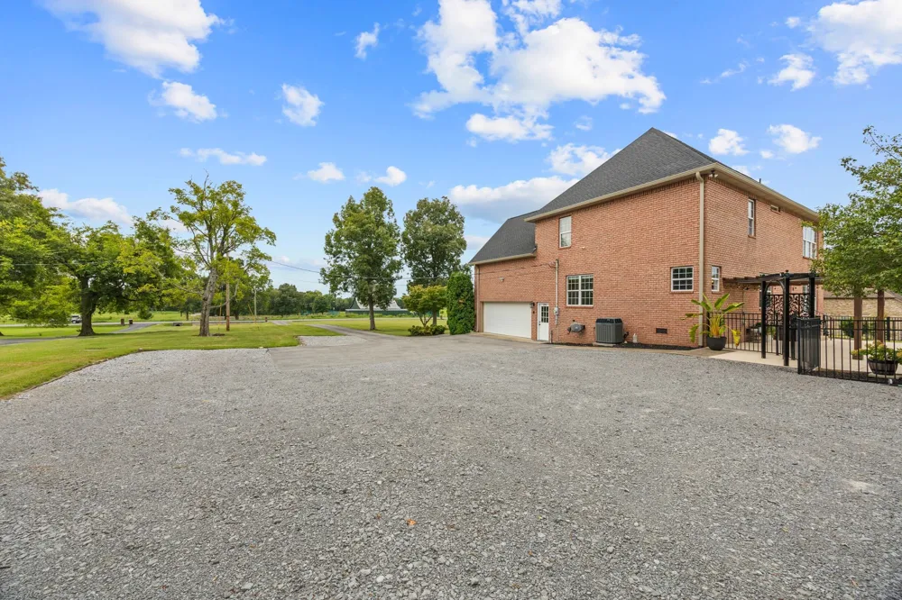299 Karlee Dr Lebanon, TN 37087