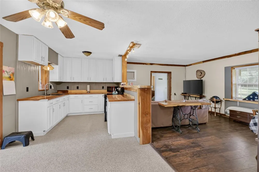 18240 SW 31ST STREET Dunnellon, FL 34432