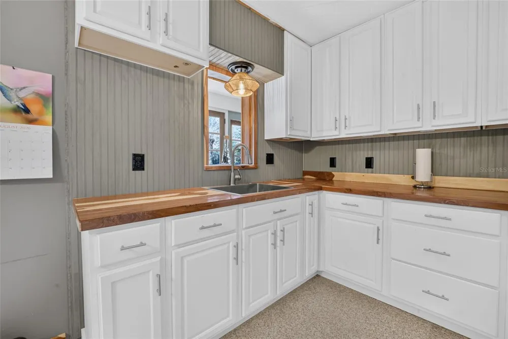 18240 SW 31ST STREET Dunnellon, FL 34432