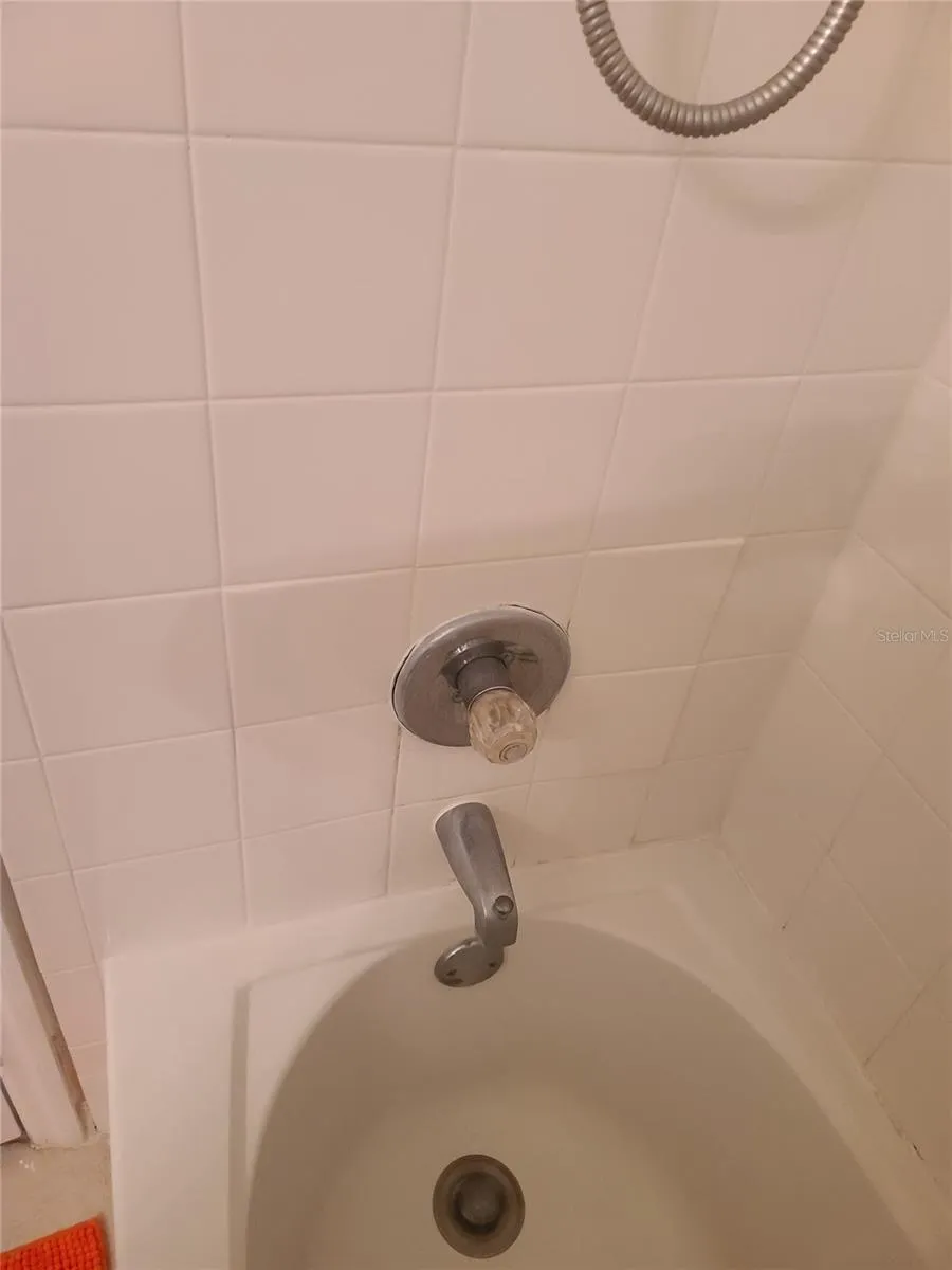 8908 LEGACY COURT #16-104 Kissimmee, FL 34747