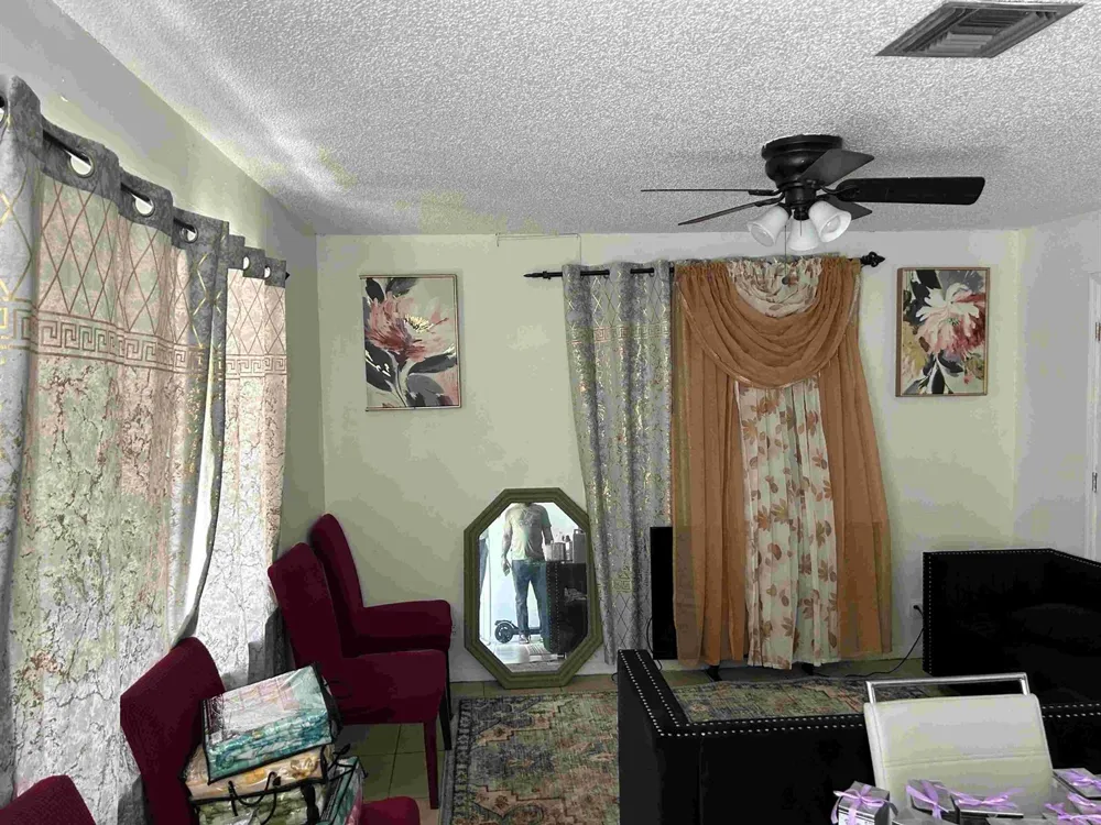 1191 Highland Road Lantana, FL 33462
