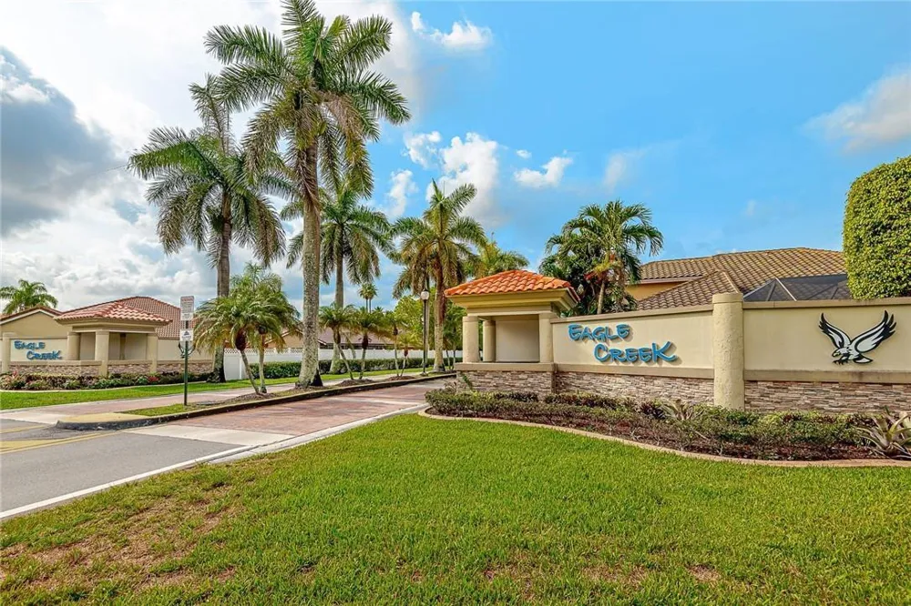 11551 SW 11th Street Pembroke Pines, FL 33025