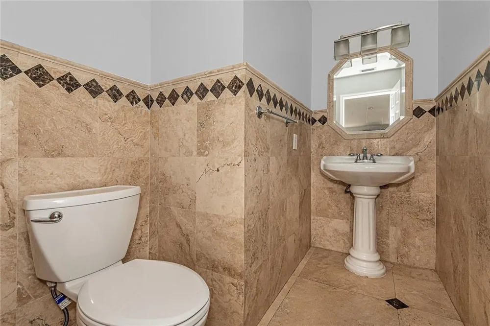 11551 SW 11th Street Pembroke Pines, FL 33025