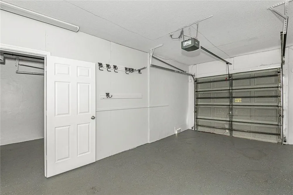 11551 SW 11th Street Pembroke Pines, FL 33025