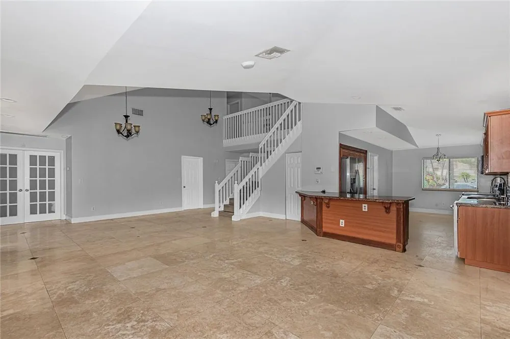 11551 SW 11th Street Pembroke Pines, FL 33025