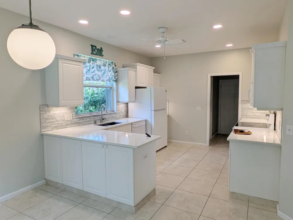 5410 25th Place Vero Beach, FL 32966
