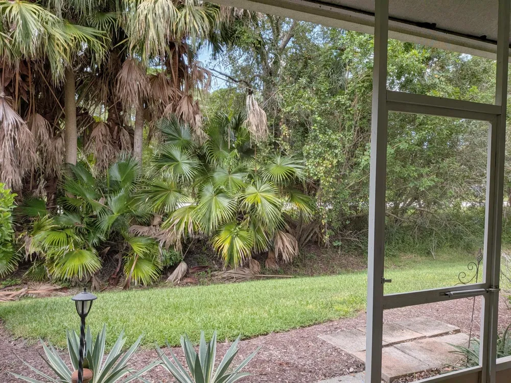 5410 25th Place Vero Beach, FL 32966