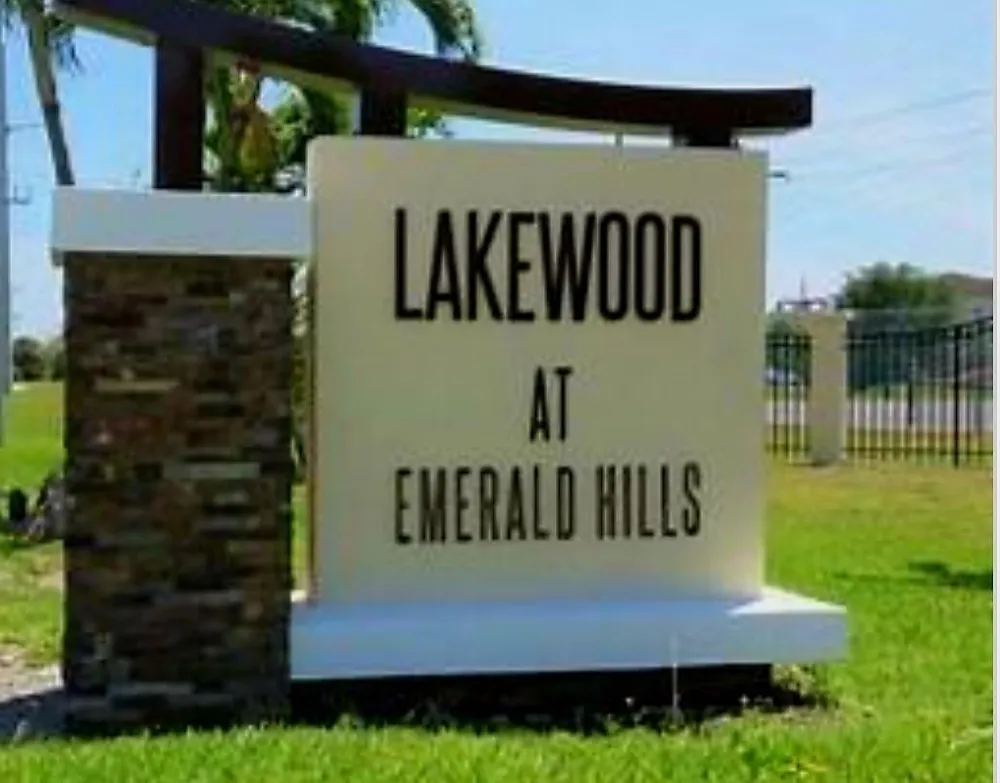 3700 56TH AVENUE #1030 Hollywood, FL 33021