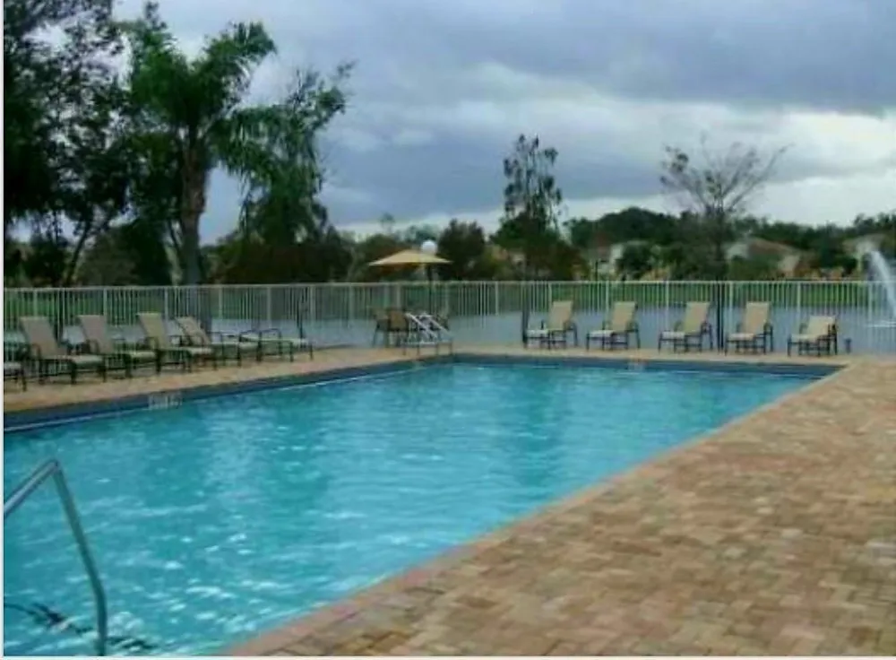 3700 56TH AVENUE #1030 Hollywood, FL 33021